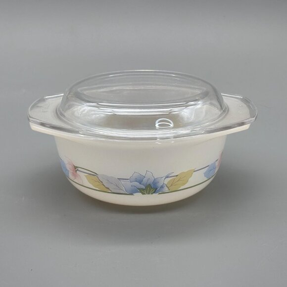 Vintage Arcuisine France Milk Glass Casserole Dish With Pastel Floral Band - Picture 2 of 8